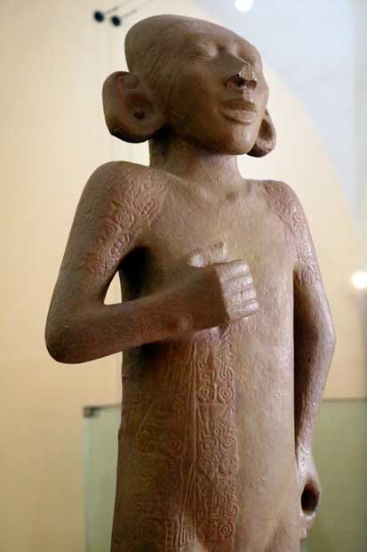 Foto: El Adolescente de Tamuín. Cultura Huasteca (Zona Arqueológica de Tamuin, San Luis Potosí, México) Foto: El Adolescente de Tamuín. Cultura Huasteca (Zona Arqueológica de Tamuin, San Luis Potosí, México)