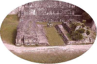 Juego de Pelota. Zona Arqueológica de Tikal