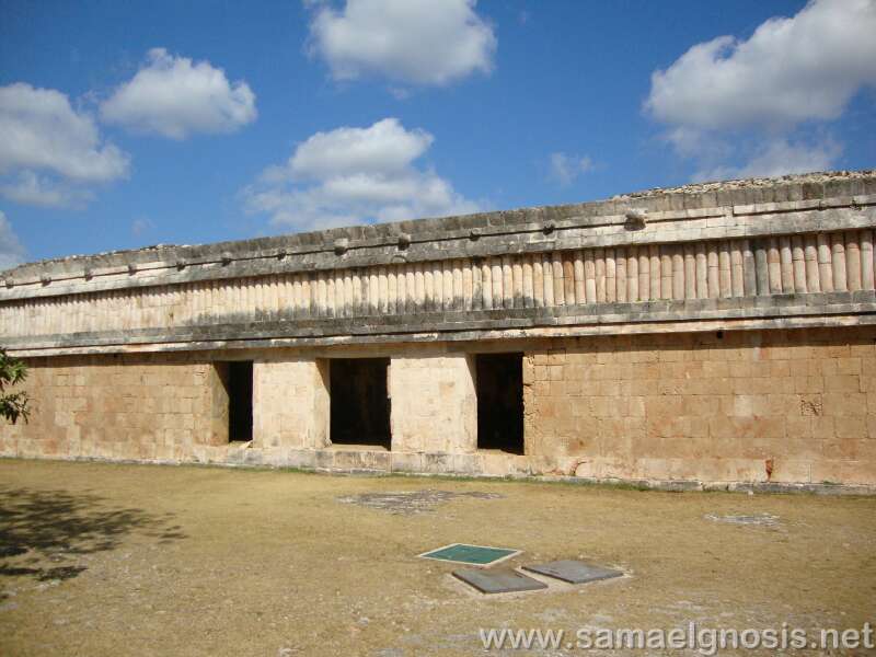Zona Arqueológica de Uxmal 098