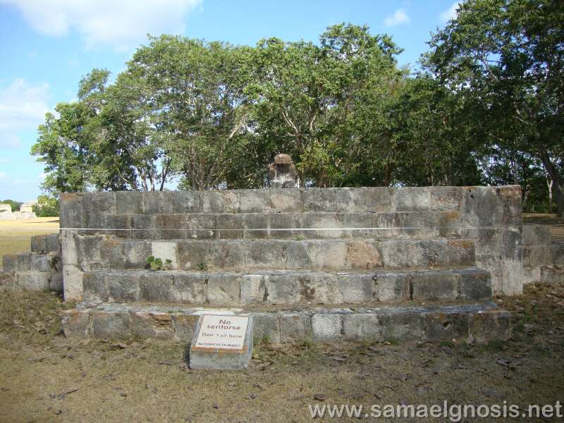 Zona Arqueológica de Uxmal 103
