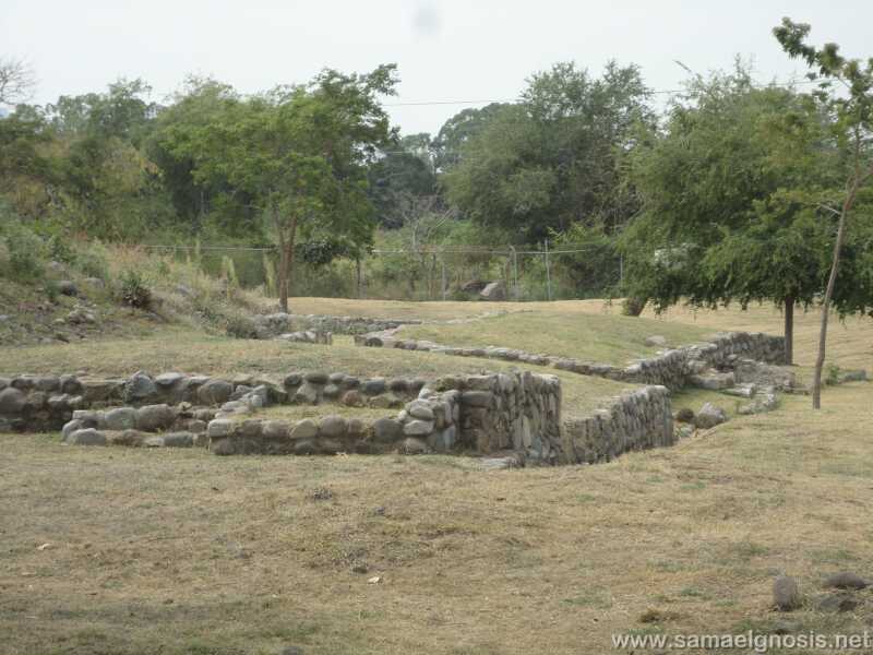 Zona Arqueológica de Chanal Foto 020