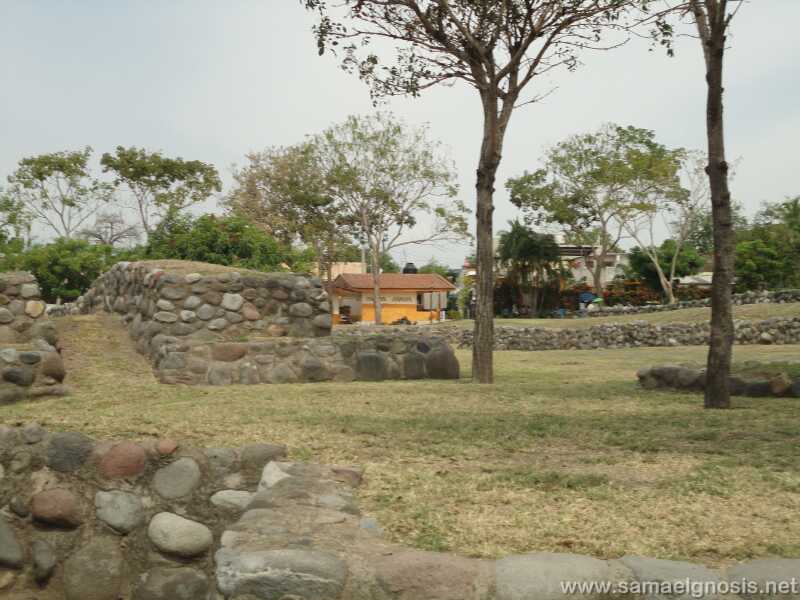 Zona Arqueológica de Chanal Foto 028