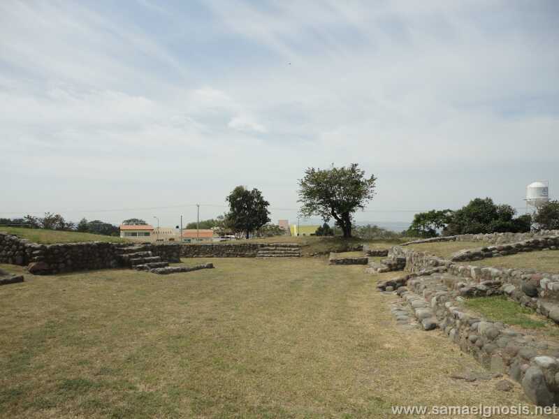 Zona Arqueológica de Chanal Foto 040