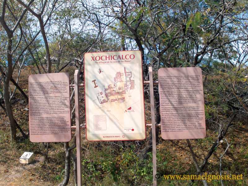Zona Arqueológica de Xochicalco Foto 0001