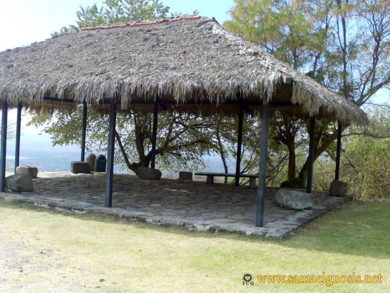 Zona Arqueológica de Xochicalco Foto 0039