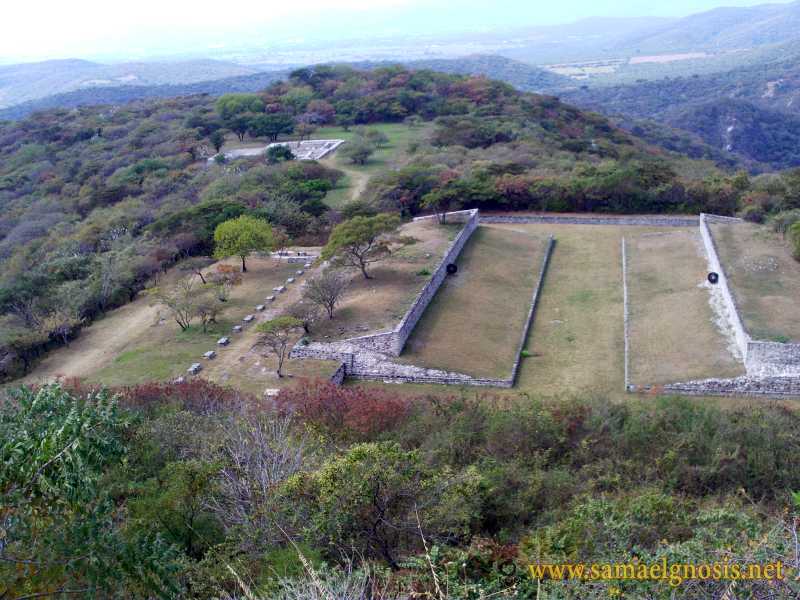 Zona Arqueológica de Xochicalco Foto 0061