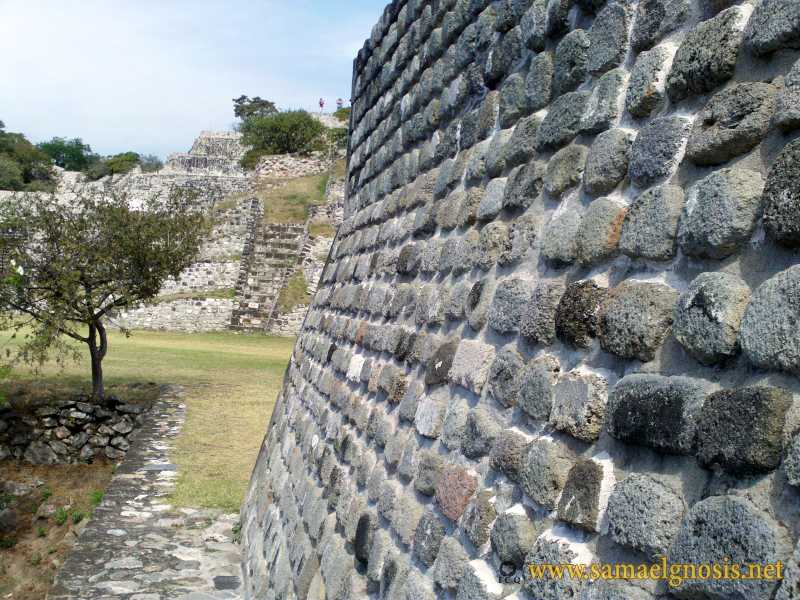 Zona Arqueológica de Xochicalco Foto 0087
