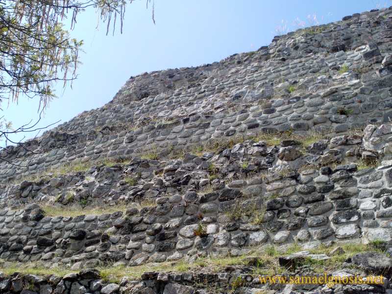 Zona Arqueológica de Xochicalco Foto 0142