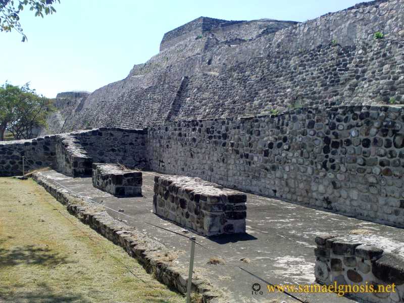 Zona Arqueológica de Xochicalco Foto 0158
