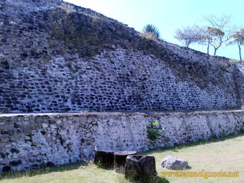 Zona Arqueológica de Xochicalco Foto 0175