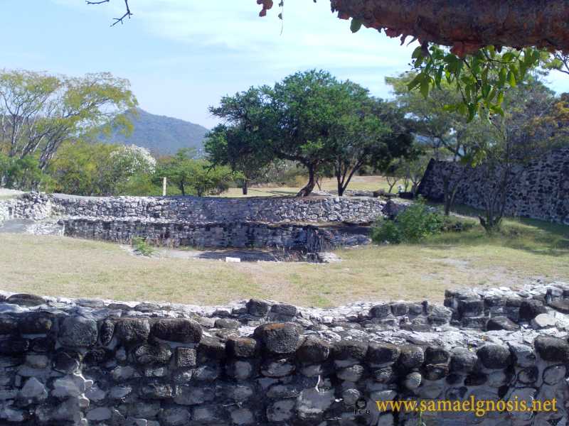 Zona Arqueológica de Xochicalco Foto 0200