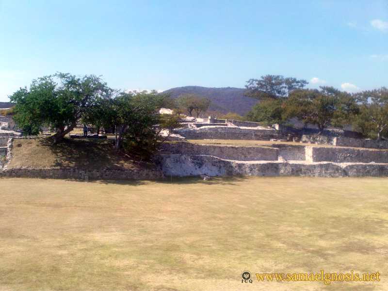 Zona Arqueológica de Xochicalco Foto 0208