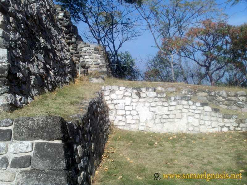Zona Arqueológica de Xochicalco Foto 0252