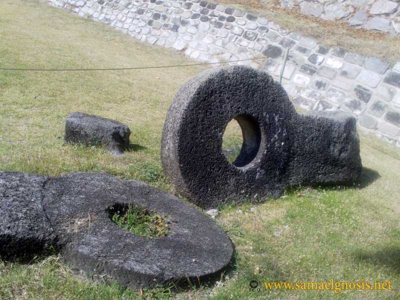 Zona Arqueológica de Xochicalco Foto 0262