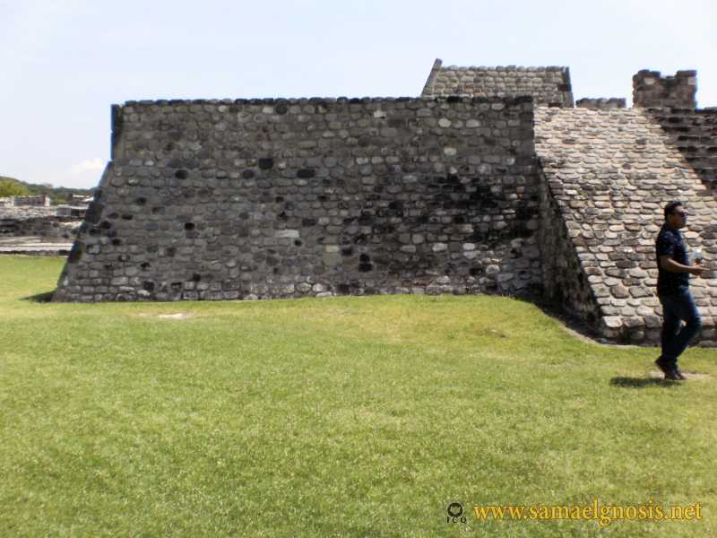 Zona Arqueológica de Xochicalco Foto 0312