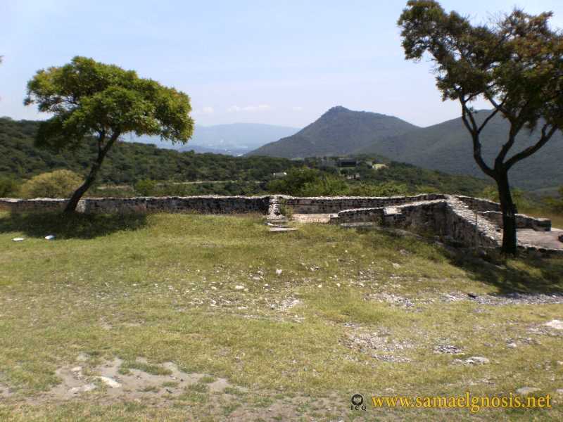 Zona Arqueológica de Xochicalco Foto 0337