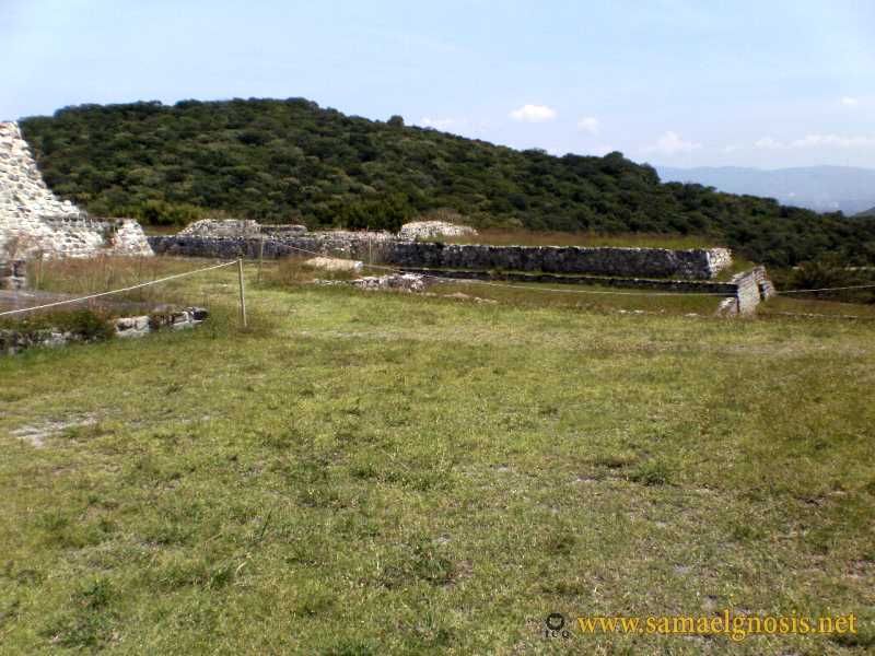 Zona Arqueológica de Xochicalco Foto 0338
