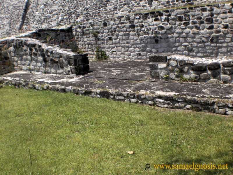 Zona Arqueológica de Xochicalco Foto 0343