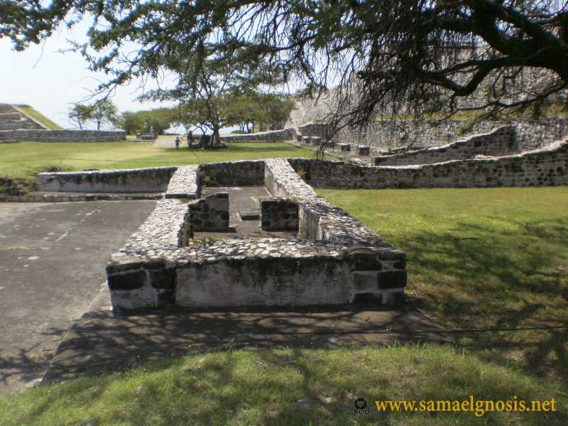 Zona Arqueológica de Xochicalco Foto 0349