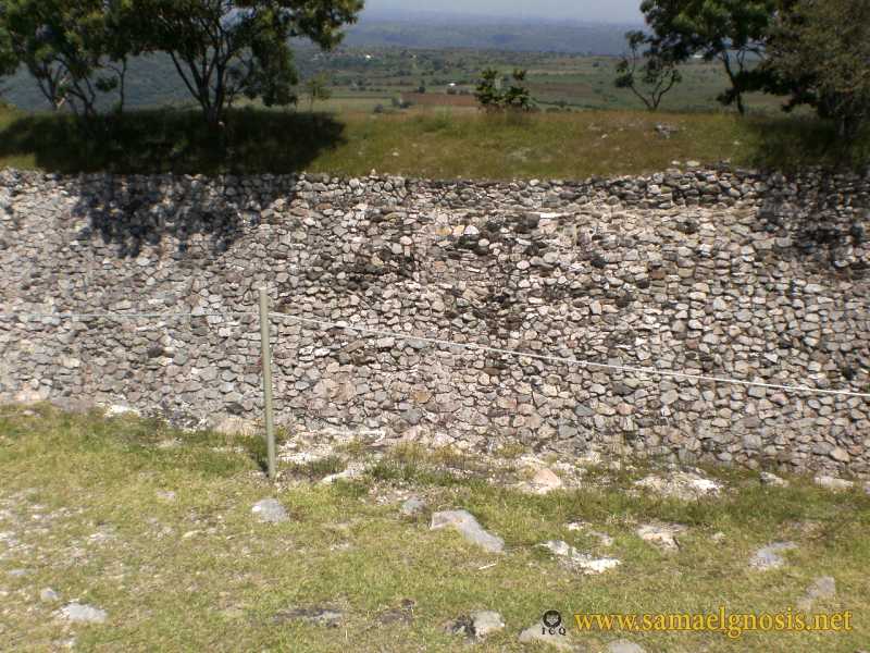 Zona Arqueológica de Xochicalco Foto 0359