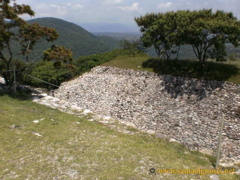 Zona Arqueológica de Xochicalco Foto 0360