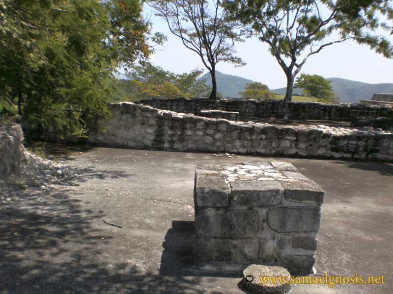 Zona Arqueológica de Xochicalco Foto 0378