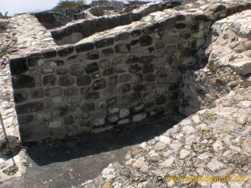 Zona Arqueológica de Xochicalco Foto 0395