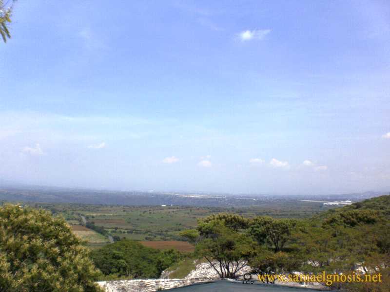 Zona Arqueológica de Xochicalco Foto 0403