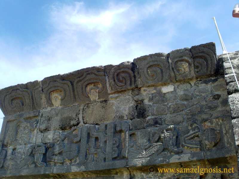 Zona Arqueológica de Xochicalco Foto 0449