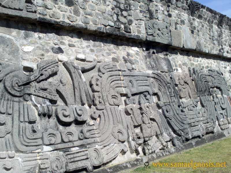 Zona Arqueológica de Xochicalco Foto 0459