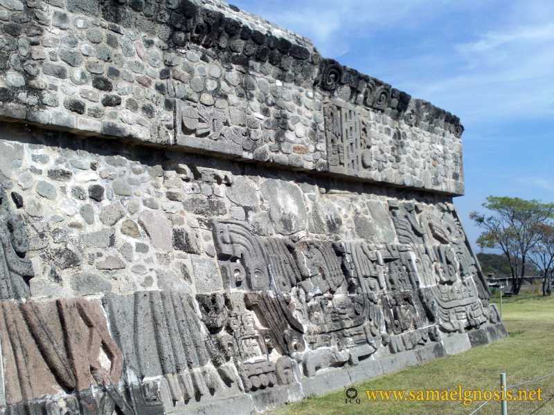 Zona Arqueológica de Xochicalco Foto 0463