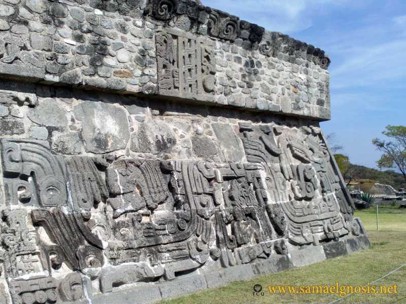 Zona Arqueológica de Xochicalco Foto 0464