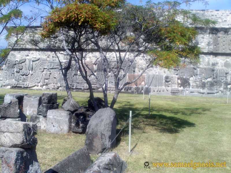 Zona Arqueológica de Xochicalco Foto 0467