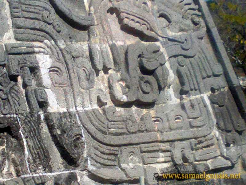 Zona Arqueológica de Xochicalco Foto 0483