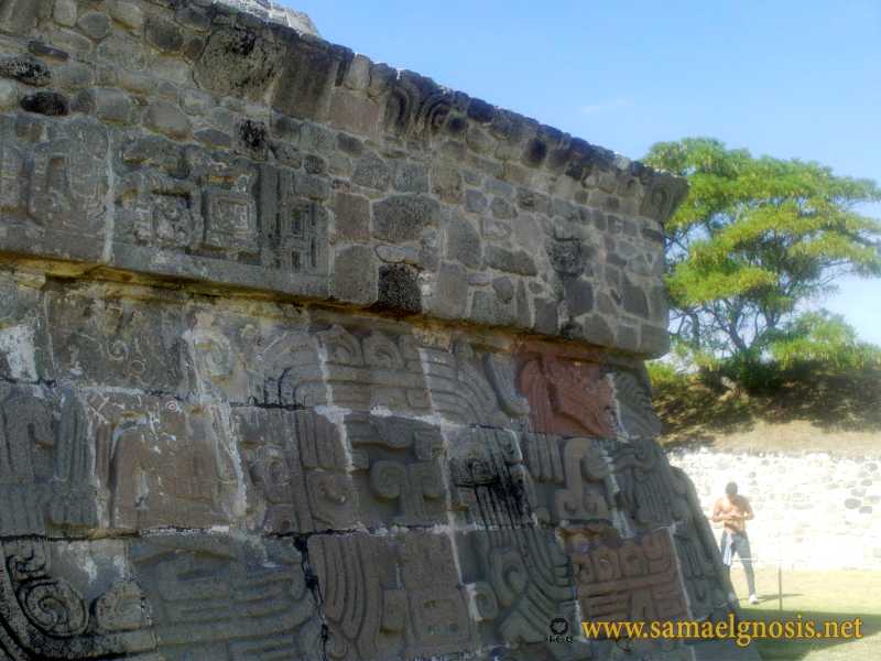 Zona Arqueológica de Xochicalco Foto 0501