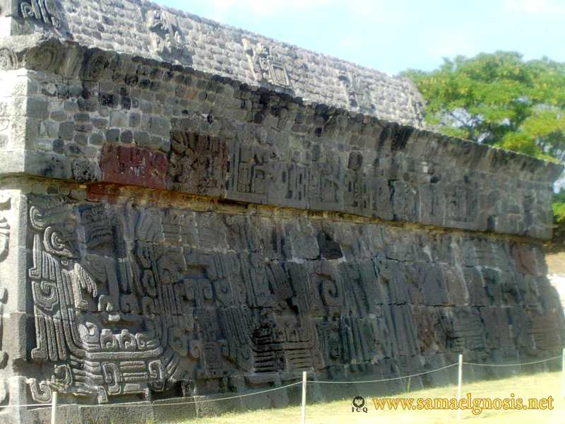 Zona Arqueológica de Xochicalco Foto 0511