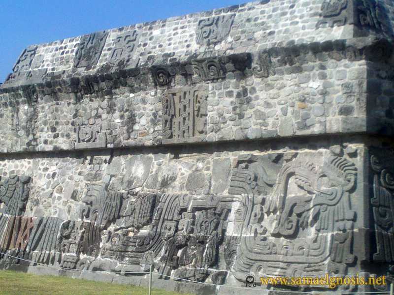 Zona Arqueológica de Xochicalco Foto 0512