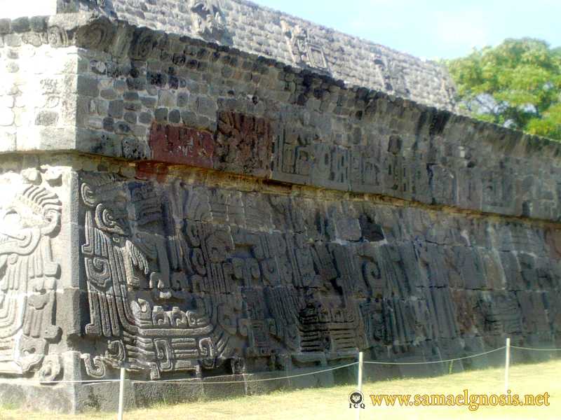Zona Arqueológica de Xochicalco Foto 0515