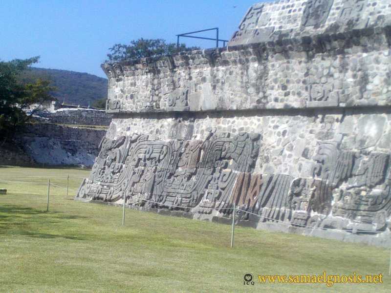 Zona Arqueológica de Xochicalco Foto 0517