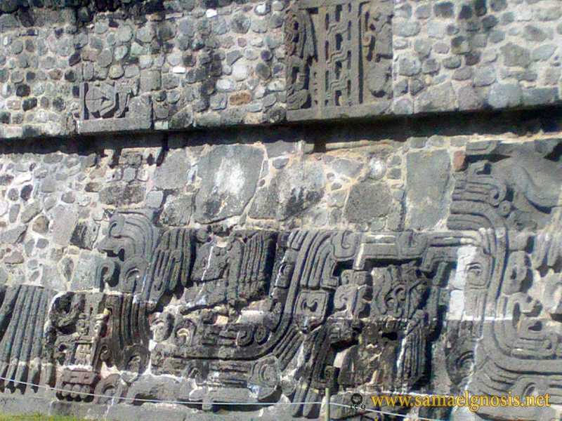 Zona Arqueológica de Xochicalco Foto 0523