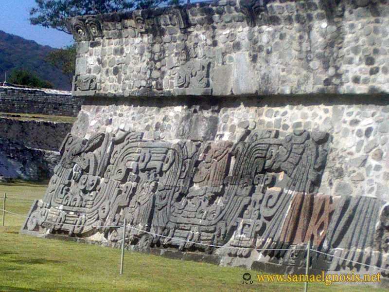Zona Arqueológica de Xochicalco Foto 0526