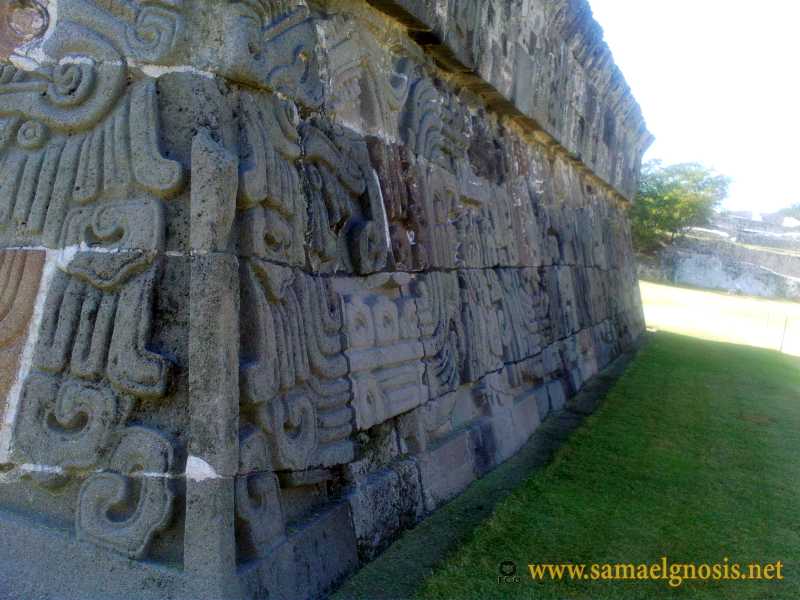 Zona Arqueológica de Xochicalco Foto 0541