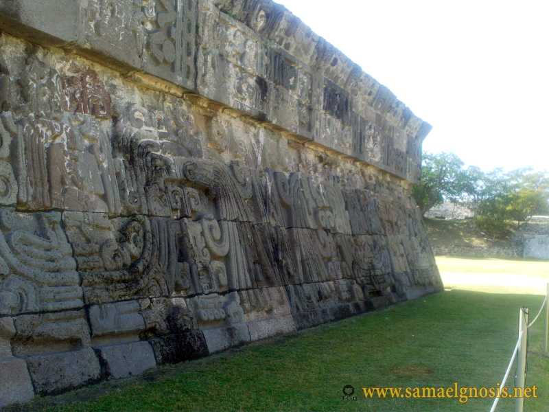 Zona Arqueológica de Xochicalco Foto 0550