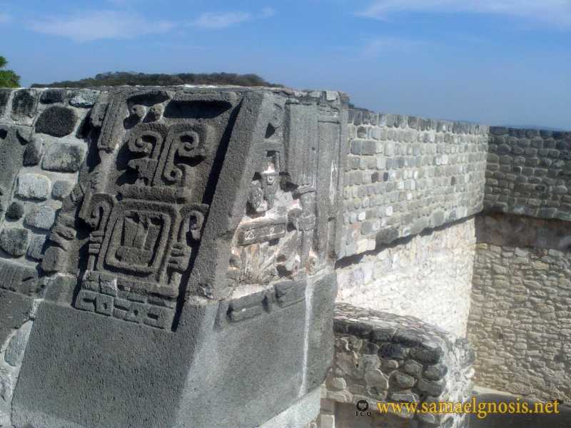 Zona Arqueológica de Xochicalco Foto 0586