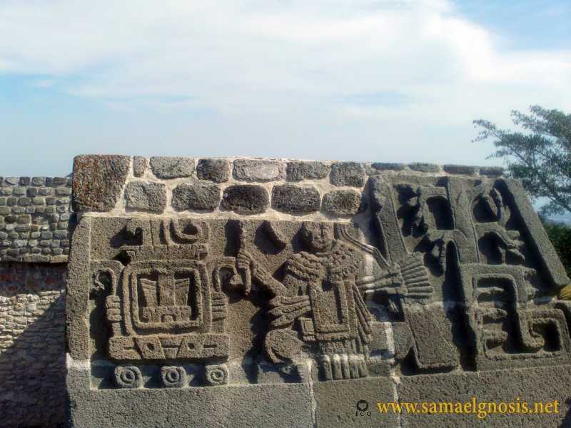 Zona Arqueológica de Xochicalco Foto 0596
