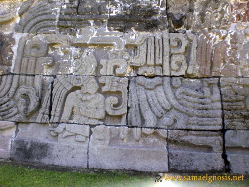Zona Arqueológica de Xochicalco Foto 0622