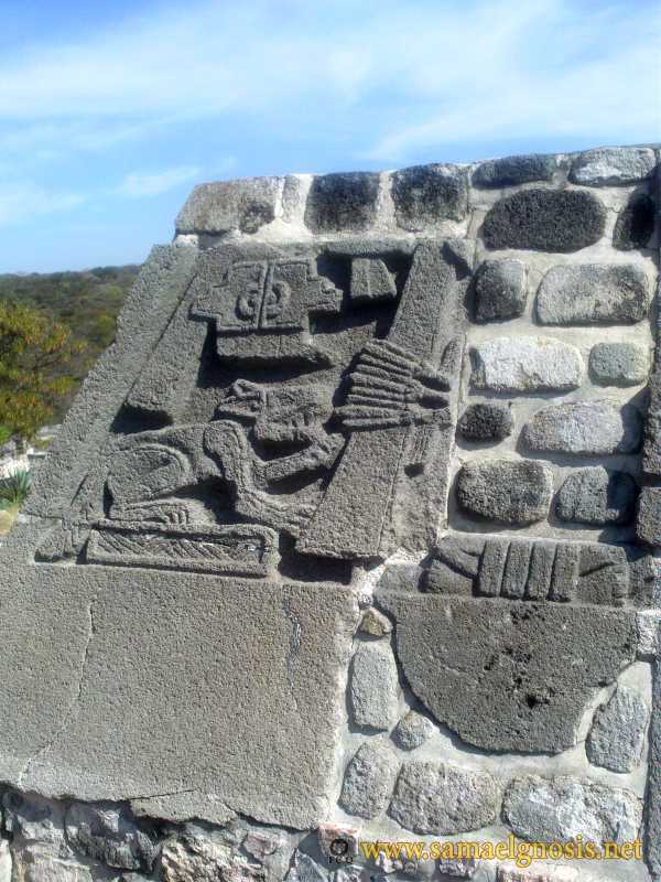 Zona Arqueológica de Xochicalco Foto 0646