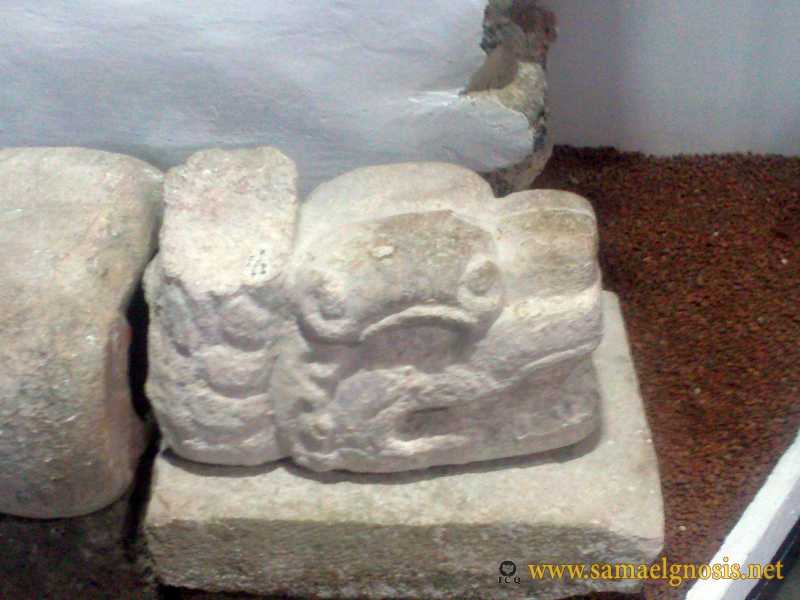 Zona Arqueológica de Xochicalco Foto 0781