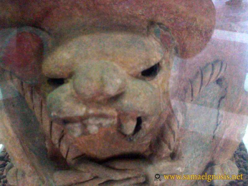 Zona Arqueológica de Xochicalco Foto 0803