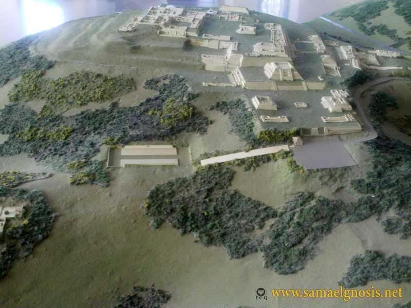 Zona Arqueológica de Xochicalco Foto 0816